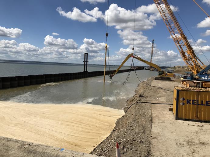 Vibro Compaction at DP World 