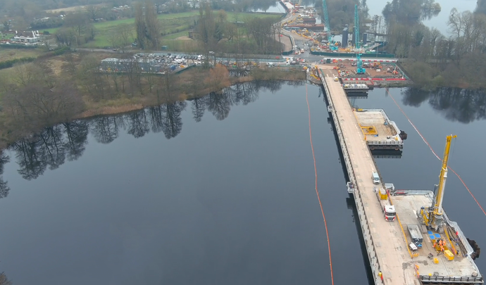 Keller working on the Colne Valley Viaduct